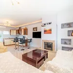 بيت للعطل Panorama House Petritis Petrití