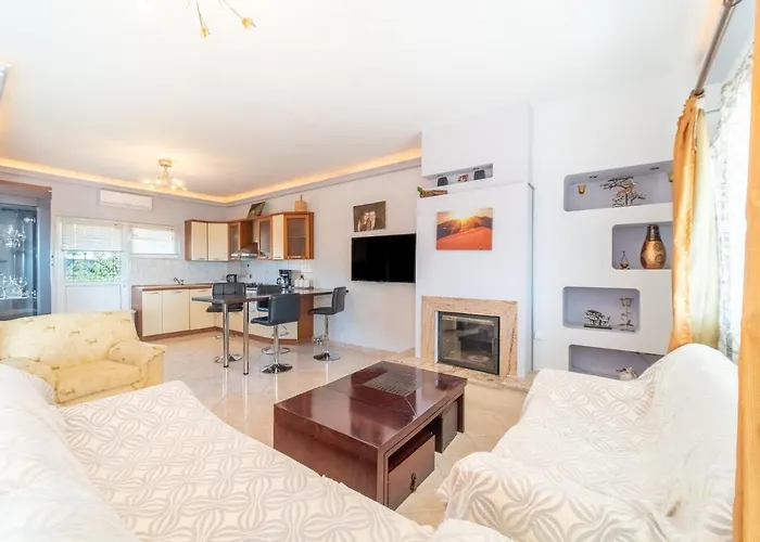 Dom wakacyjny Panorama House Petritis Petrití